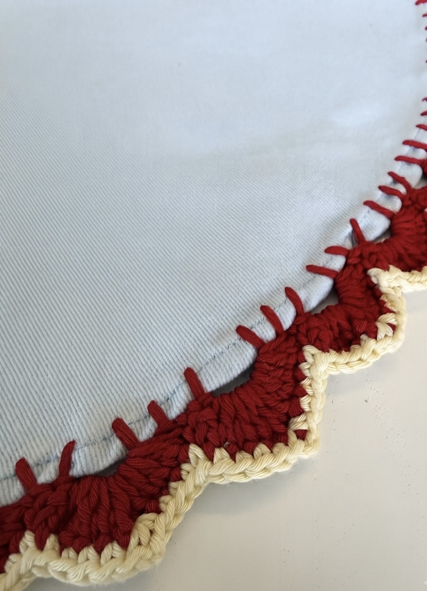 The Azure Crimson Round Placemat - Image 3